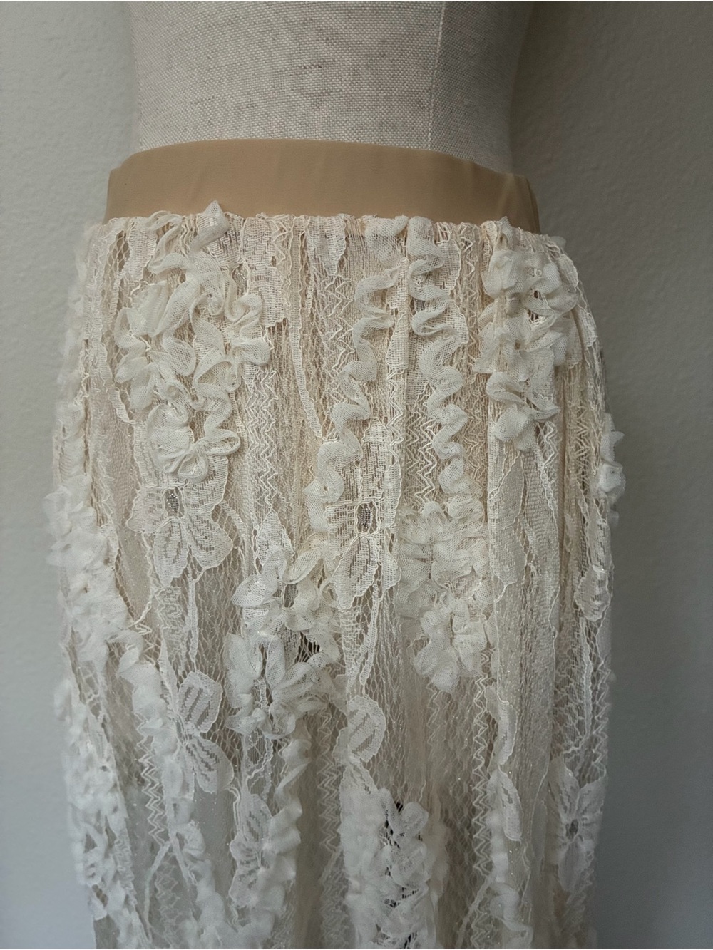 Ivory Sheer Floral Appliqué Lace Maxi Skirt, size Medium - Picture 3 of 4